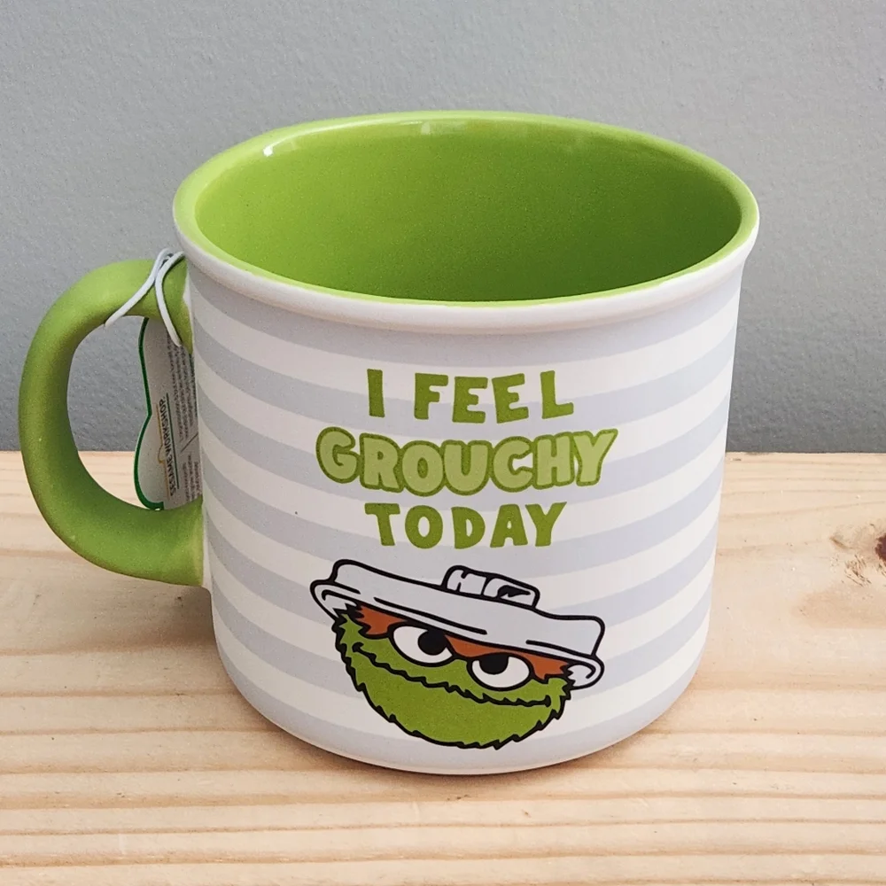 Sesame Street Oscsr the Grouch "I Feel Grouchy Today" Soft Touch Ceramic Mug NWT - Picture 3 of 12